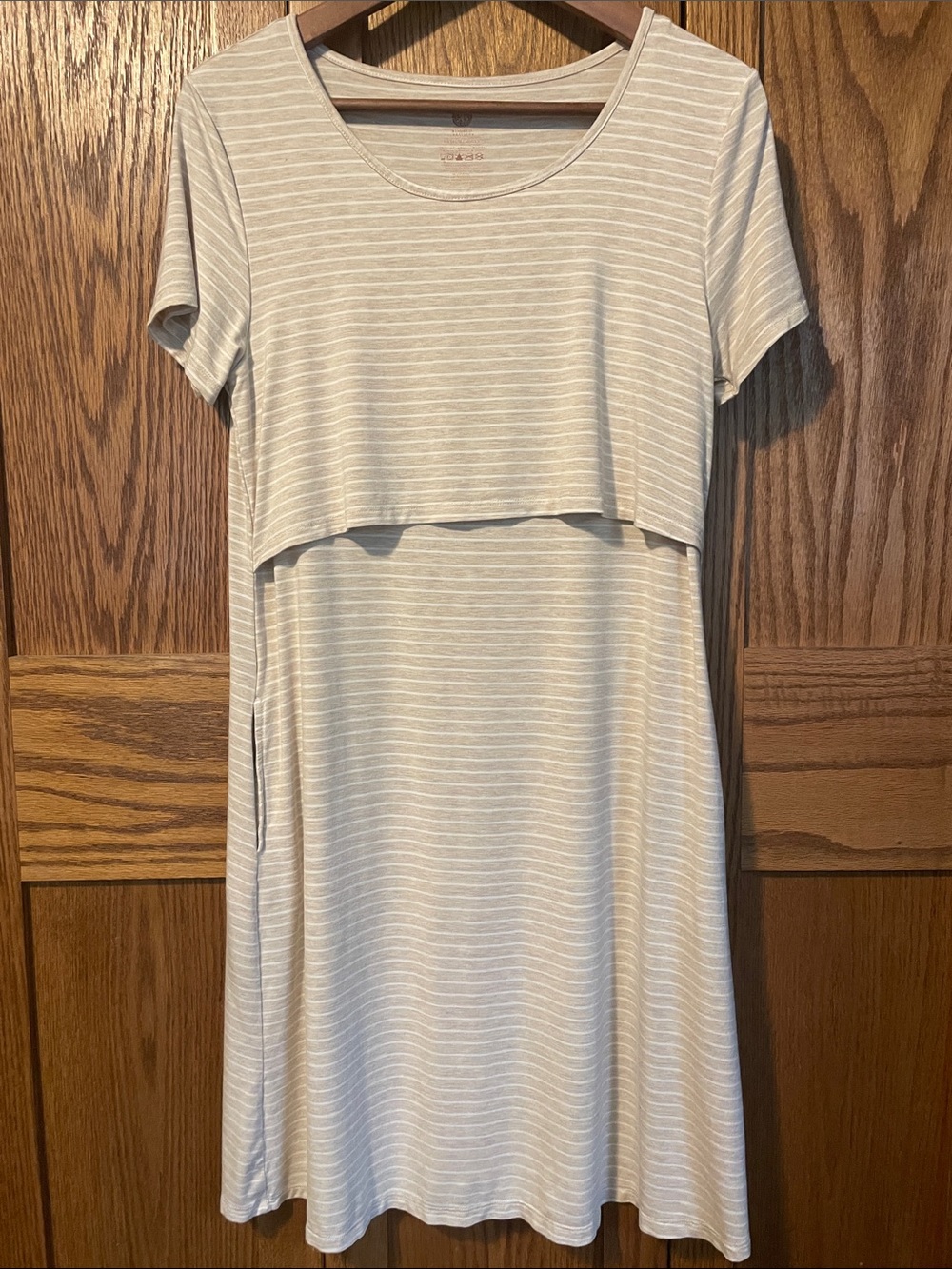 Kindred Bravely Nursing/Maternity Dress in Light Beige and White